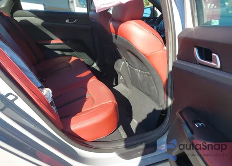 2022 Kia K5 Gt-Line z USA, uszkodzony, nr VIN 5XXG64J20NG142780